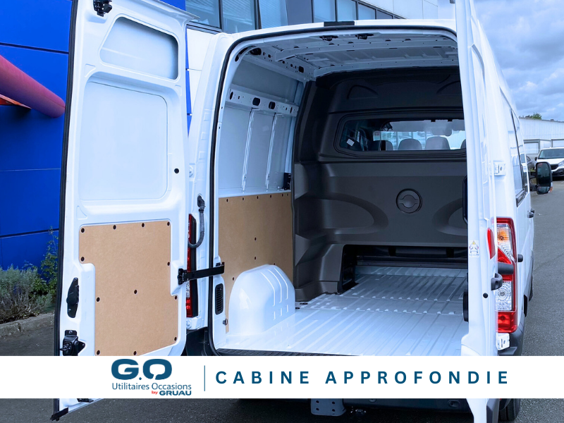 Renault Master Cabine Approfondie 6 places (8)